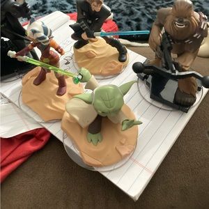 5 DISNEY INFINITY 3.0 STAR WARS FIGURES